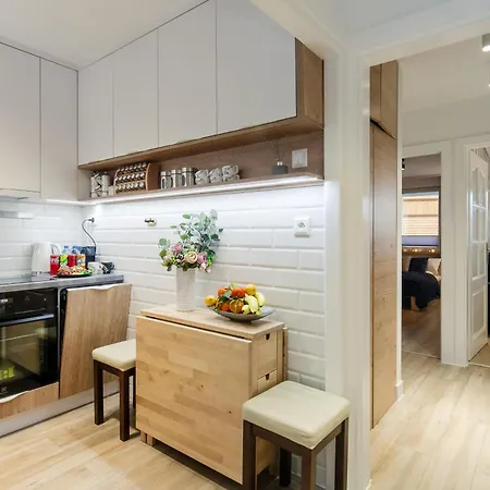 Koleba Przy Krupowkach アパート *